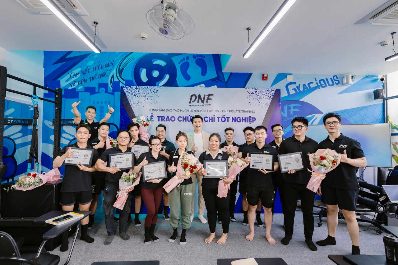 Lễ trao Chứng chỉ Tốt nghiệp DNF 3